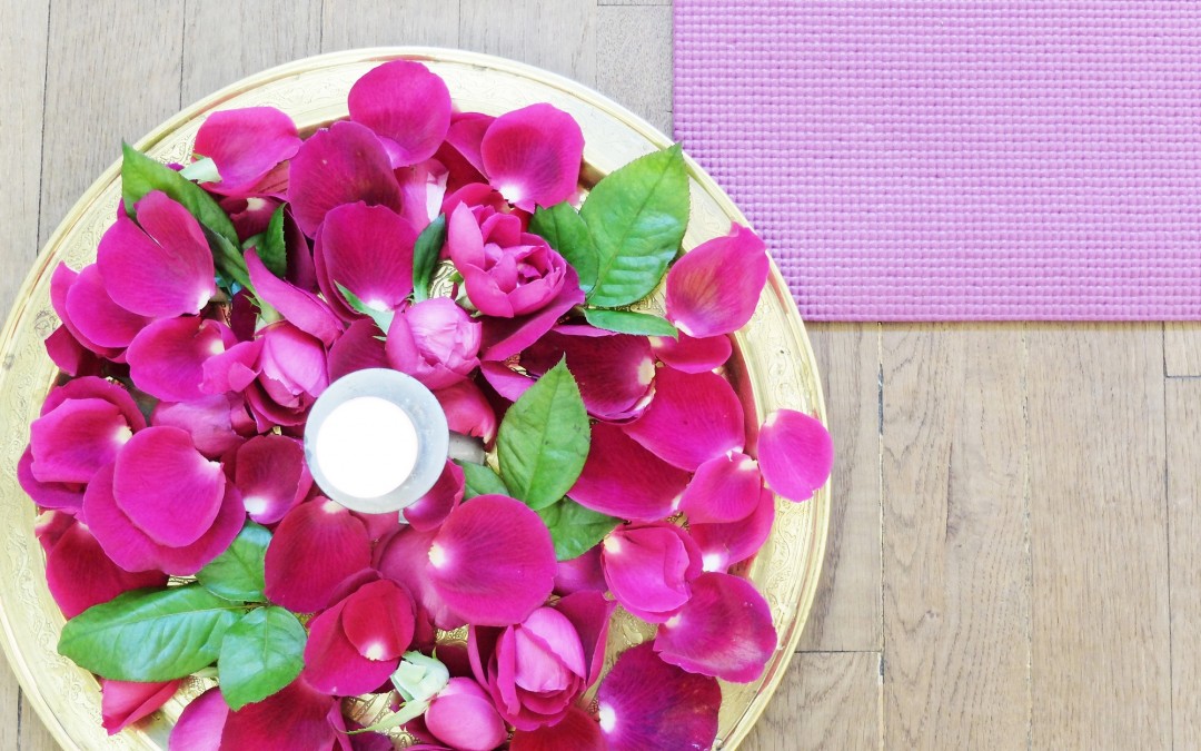 fleurs Cours stages Yoga hatha exercices posture yogamanjali filla brion Paris 20